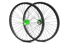 Load image into Gallery viewer, Pure Fix 26" FGFS Wheelset